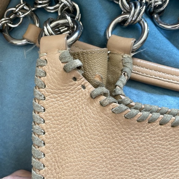 Prada leather handbag. - Picture 4 of 6